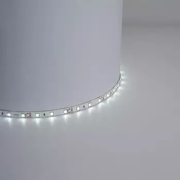 Светодиодная влагозащищенная лента Feron 4,8W/m 60LED/m 2835SMD дневной белый 5M LS604 48219 /48219