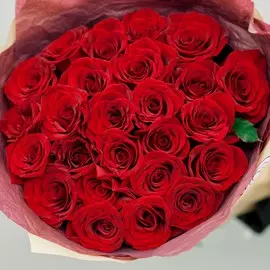 25 роз Магия 40 см