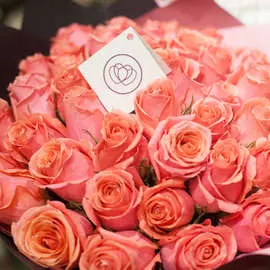 35 розовых роз 40 см Premium