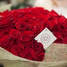 39 красных роз Freedom 50 см