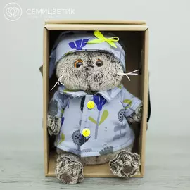 Басик в голубой пижаме в цветочек