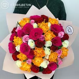 Букет из 51 розы микс 40 см Standart в дизайнерской пленке