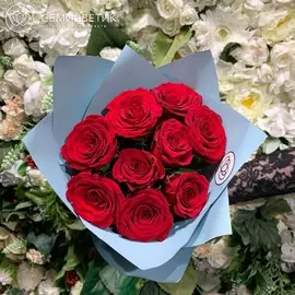 Букет из 9 красных роз Premium в дизайнерской пленке