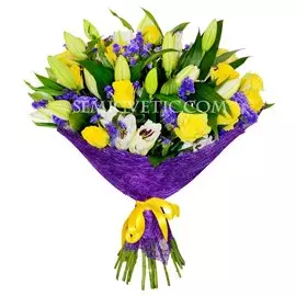 Букет из розы и лилии крупной