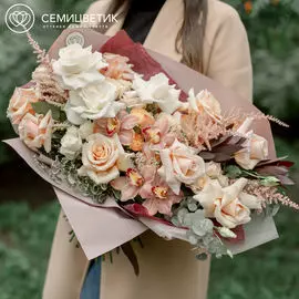 Кремовый букет с орхидеями "L"