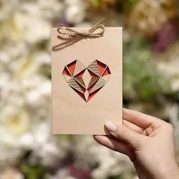 Открытка из дерева 10*15 Сердце