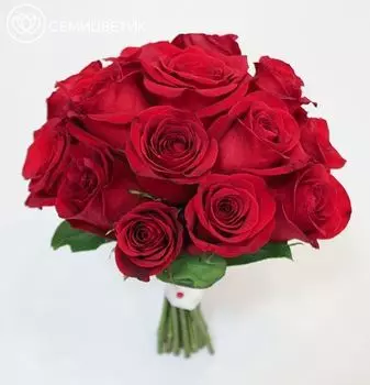 Свадебный букет из красных роз