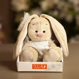 Зайка Ми в белом платье с голубем (малыш) 15 см