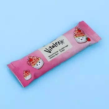Батончик фруктово-злаковый VitaLeto "Клубничный десерт", 30 г