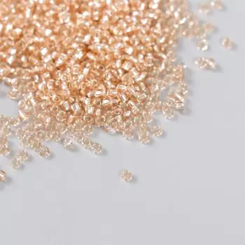 Бисер "Астра" 11/0, 20 гр (39А бежевый/прозрачный с серебрист. центром)