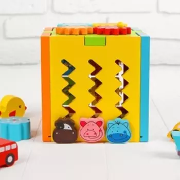 Бизиборд «Цветной»