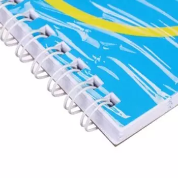 Блокнот А5, 80 листов на гребне Plastic World, обложка мелованный картон, УФ-лак, жёсткая подложка, блок 65 г/м²