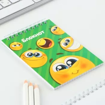 Блокнот А6, 40 л на гребне, мягкая обложка «Смайл»