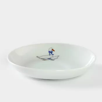 Блюдце фарфоровое «Гуси», d=15 см