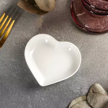 Блюдо фарфоровое Wilmax, 87 см, цвет белый