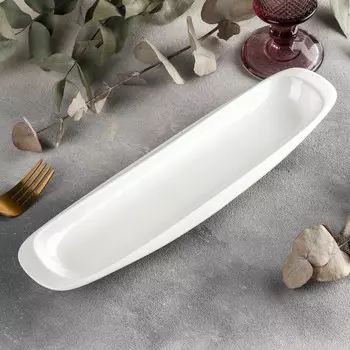 Блюдо фарфоровое, d=33 см