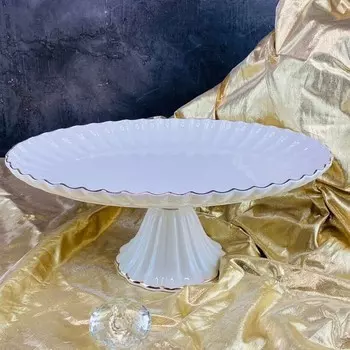 Блюдо овальное Lenardi, на ножке, фарфор, длина 30.5 см