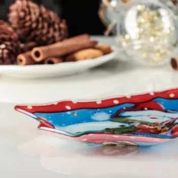 Блюдо сервировочное Доляна «Ёлочка. Поцелуй снеговика», 1817.5 см, стекло