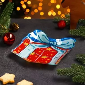 Блюдо стеклянное сервировочное Доляна «Подарок. С Новым годом» 15,117,3 см