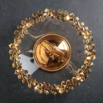 Блюдо «Венок», 33×31 см, цвет металла золотой