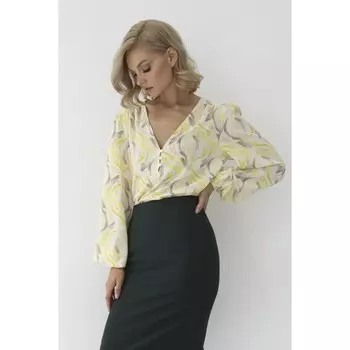 Блузка женская с глубоким вырезом, размер 48