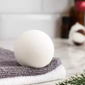 Бомбочка для ванны "С Новым Годом! Санта и олени выглядывают"