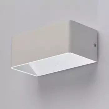 Бра "Котбус" 1x6W LED белый 8x20x10,5см