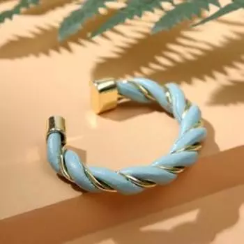 Браслет "Каркас" завиток, цвет голубой в золоте, d=5 см