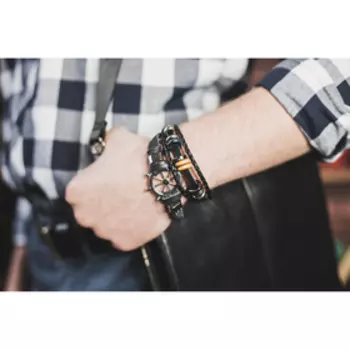 Браслет унисекс «Стиль» штурвал, цвет чёрный с серебром, 21 см