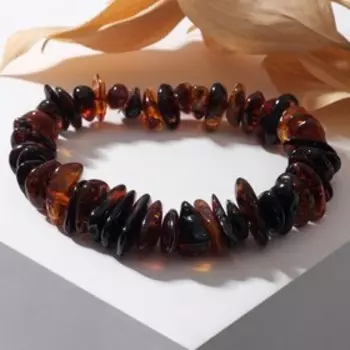 Браслет "Янтарь" иголки узкие, цвет коньячный