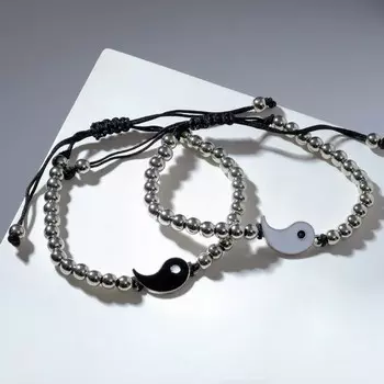 Браслеты парные «Неразлучники» инь-ян, на бусинах, чёрно-белые в серебре, d=7 см