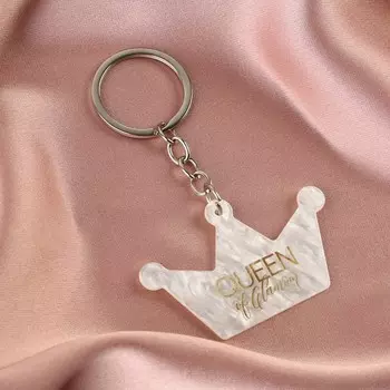 Брелок для ключей акриловый «Queen», 3,8 х 6 см