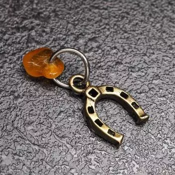 Брелок-талисман "Подкова", натуральный янтарь