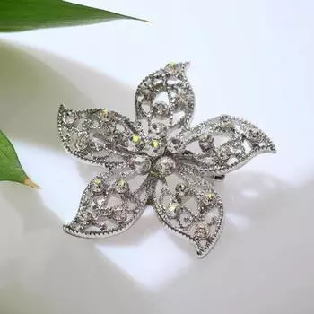 Брошь «Цветок» пожелание, цвет белый в серебре