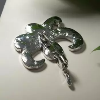 Брошь "Цветок" павлин, цвет бело-голубой в серебре