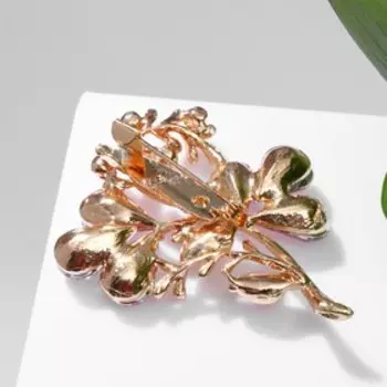 Брошь «Цветок» трилистник, розовая в золоте