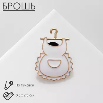 Значок «Фартук», цвет белый в золоте