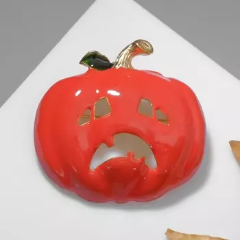 Брошь «Тыква» грустная, цвет чёрно-оранжевый в золоте