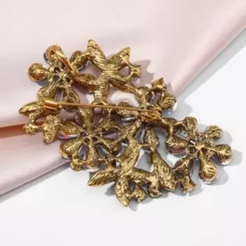 Брошь "Императрица" цветочная, цвет изумрудный в чернёном золоте