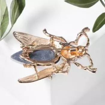 Брошь "Насекомое" коридалид, цвет бело-синий в золоте