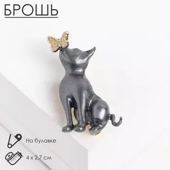 Брошь «Котёнок» с бабочкой на носу, цвет чёрно-золотой