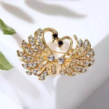 Брошь «Лебединая пара», цвет белый в золоте