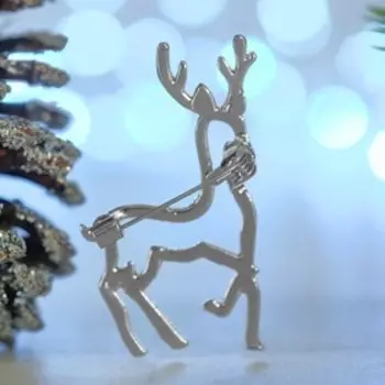 Брошь "Олень" контур, цвет серебро