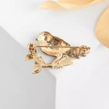 Брошь «Птичка на веточке», цветная в золоте