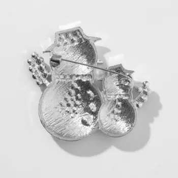 Брошь "Снеговики", цветная в серебре