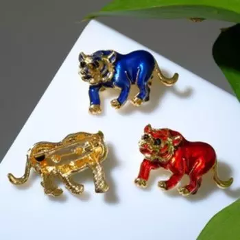 Брошь "Тигр" крадущийся, со стразами, цвет МИКС (неделимая фас.12шт, цена за шт)