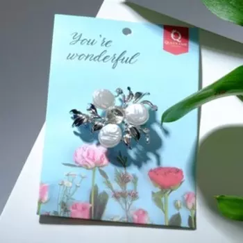 Брошь "Ветвь барокко", цвет белый в серебре