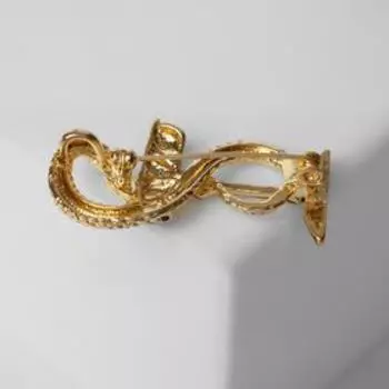 Брошь «Змея в геральдике» извивающаяся, цвет зелёный в золоте