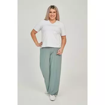 Брюки женские, размер 58, цвет светло-зелёный