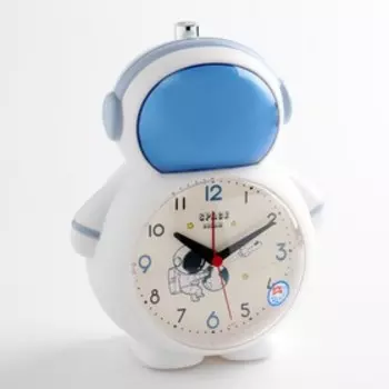 Будильник настольный "Космонавт", плавный ход, d=10 см, 15 х 18.5 см